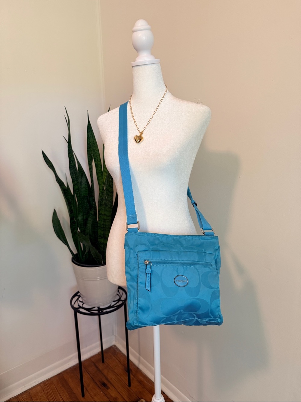 Coach | Signature Getaway Nylon File Crossbody Bag (F77408), Turquoise Blue - Picture 15 of 16
